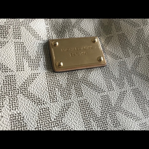 Michael Kors Crossbody Purse - Picture 3 of 4